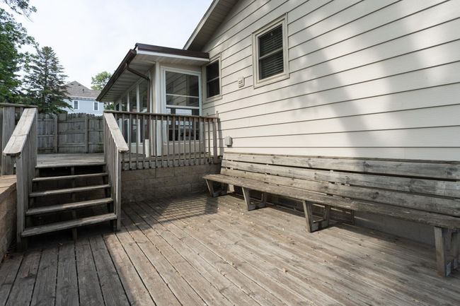 8 - Exterior.jpg | Image 8