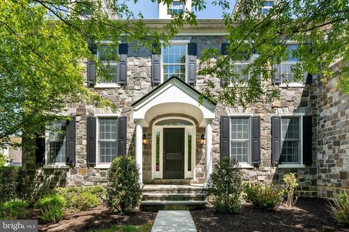 3907 Lewis Run Rd, NEWTOWN SQUARE, PA, 19073-3528 | Card Image