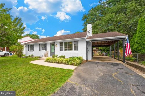 9709 Deanewood Ln, HAGERSTOWN, MD, 21740-9521 | Card Image