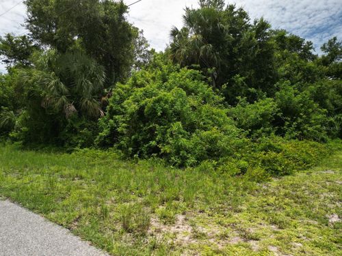 20053 Armstrong Ave, PORT CHARLOTTE, FL, 33954-2105 | Card Image