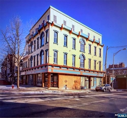 100 North Avenue, Plainfield, NJ, 07060 | Card Image