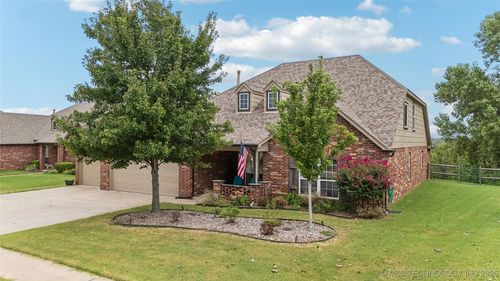 1508 Zillah St, Broken Arrow, OK, 74012-0496 | Card Image