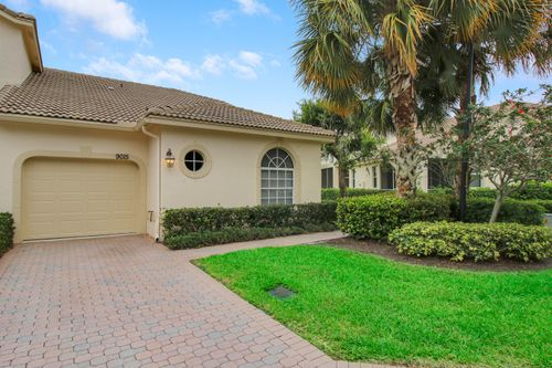 9015 Sand Shot Way, Port St Lucie, FL, 34986-3313 | Card Image