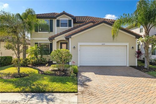 4260 Raffia Palm Cir, NAPLES, FL, 34119-9677 | Card Image