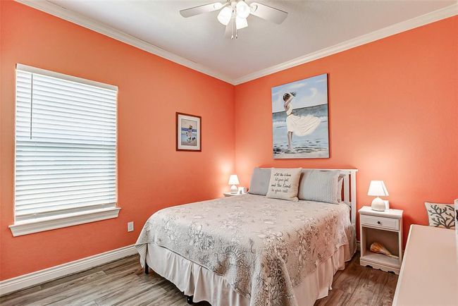 881 Buell, House other with 3 bedrooms, 2 bathrooms and null parking in Crystal Beach TX | Image 24