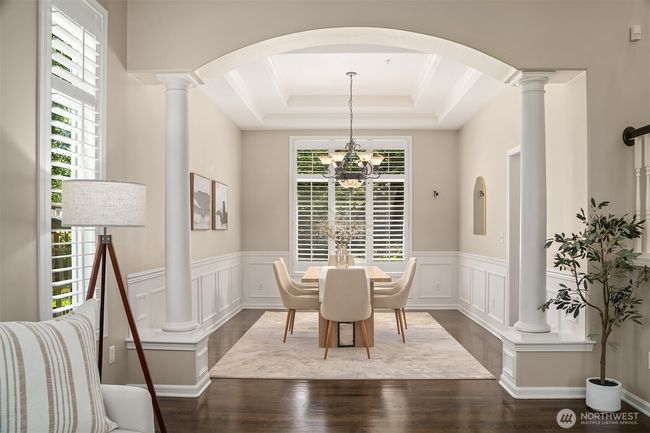 Formal Dining room | Image 6