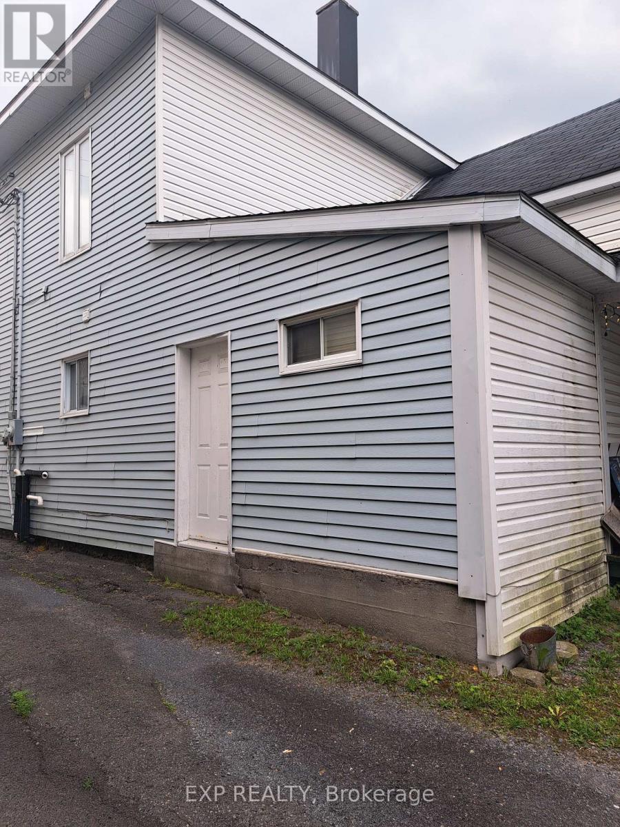 Residential in North Glengarry 4