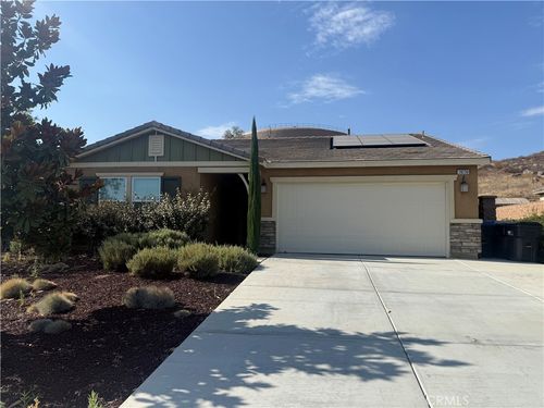 28230 Schola Dr, Menifee, CA, 92585-8143 | Card Image
