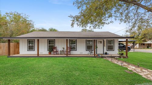 2602 Avenue I, Hondo, TX, 78861 | Card Image