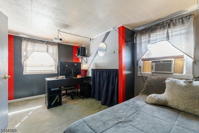 41 Spring Hill Rd, House other with 3 bedrooms, 2 bathrooms and null parking in Clifton NJ | Image 23