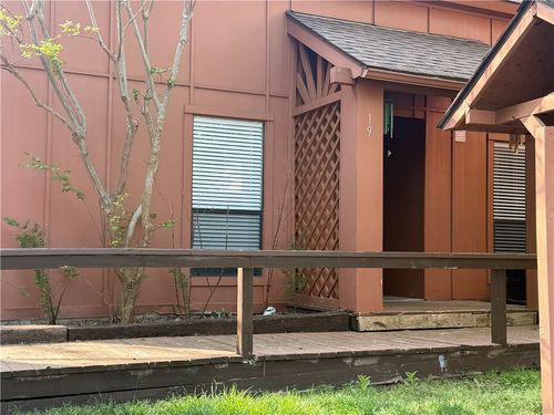 3923 Old Oaks Drive, Bryan, TX, 77802 | Card Image