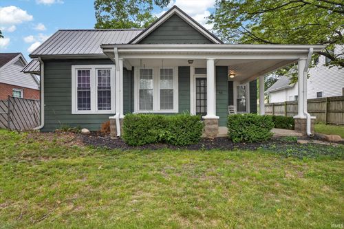402 Ne 5th St, Washington, IN, 47501-2027 | Card Image