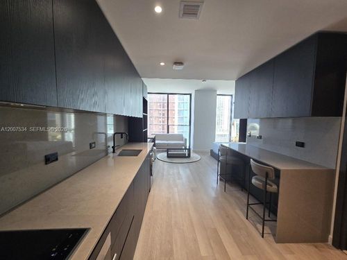 2307-20 Ne 11th St, Miami, FL, 33132-1779 | Card Image