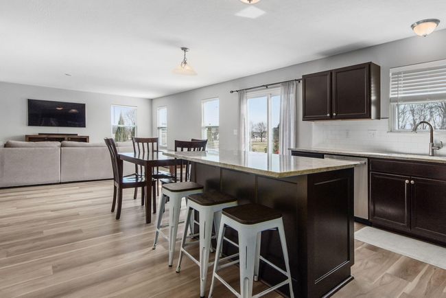 171 Chestnut Commons Dr, House other with 4 bedrooms, 3 bathrooms and null parking in Commercial Point OH | Image 21