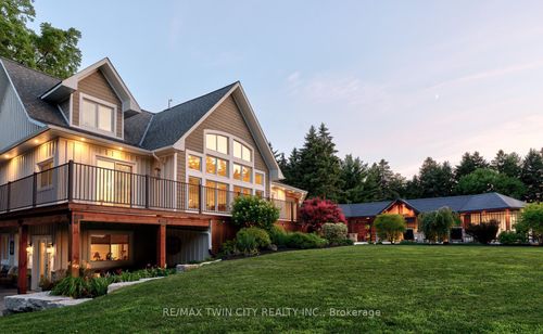 2194 Bleams Rd, Petersburg, ON, N0B2H0 | Card Image