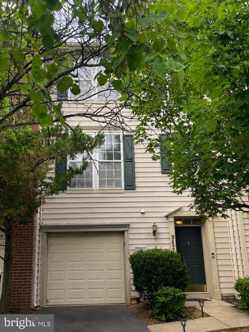 9424 Singleton Pl, FREDERICK, MD, 21704-7838 | Card Image