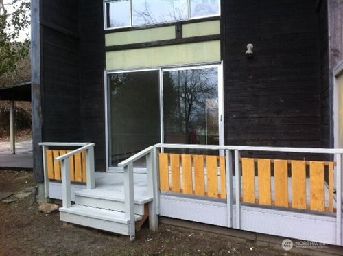 231 S Lafayette Ave, Bremerton, WA, 98312-4141 | Card Image