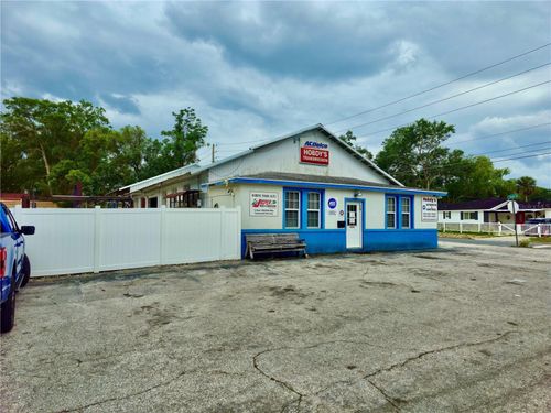1310 E 1st Ave, Mount Dora, FL, 32757-5807 | Card Image