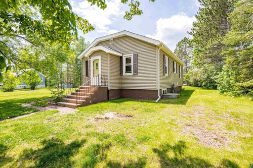 1707 Swan Lake Rd, Duluth, MN, 55811-4609 | Card Image