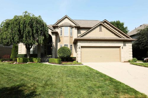 48535 Fairmont Drive, Macomb Township, MI, 48044 | Card Image