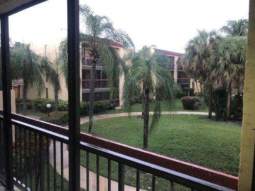 204-733 Se 1st Way, Deerfield Beach, FL, 33441-5382 | Card Image