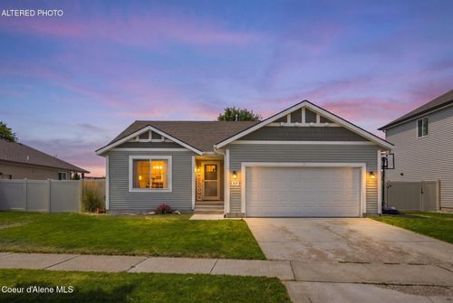 3247 N Woodford St, Post Falls, ID, 83854-7882 | Card Image