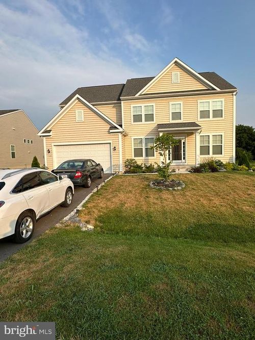 9322 Alloway Dr, HAGERSTOWN, MD, 21740-2092 | Card Image