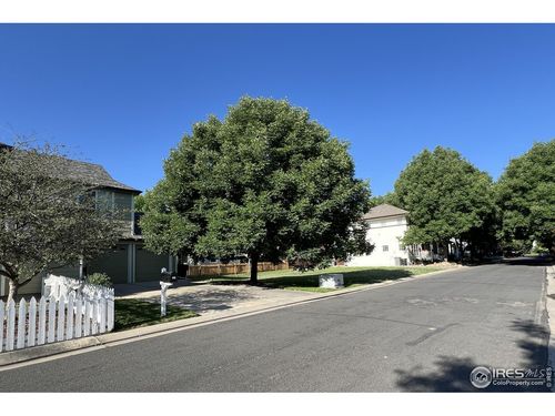 421 Noel Ave, Longmont, CO, 80501-8926 | Card Image