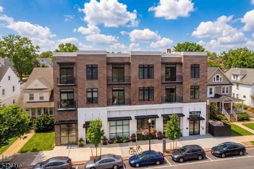 206-423 South Ave W, Westfield, NJ, 07090-1403 | Card Image