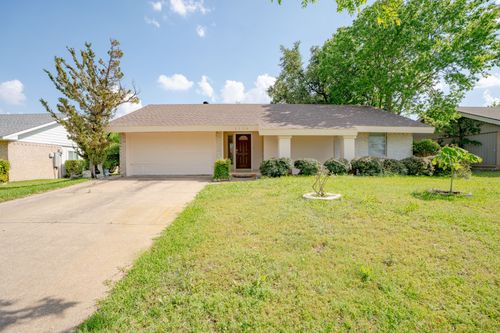 2120 Sunrise Trl, Richardson, TX, 75081-4721 | Card Image