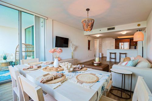 503s-2681 N Flamingo Rd, Sunrise, FL, 33323-1750 | Card Image