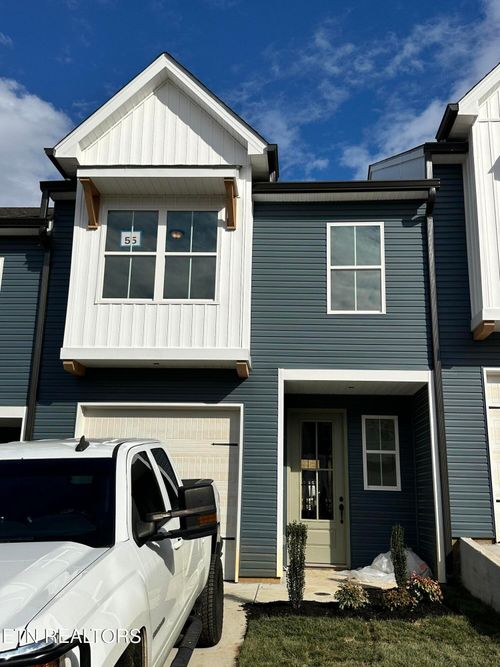 1720 Lateglow Way, Knoxville, TN, 37931-2791 | Card Image