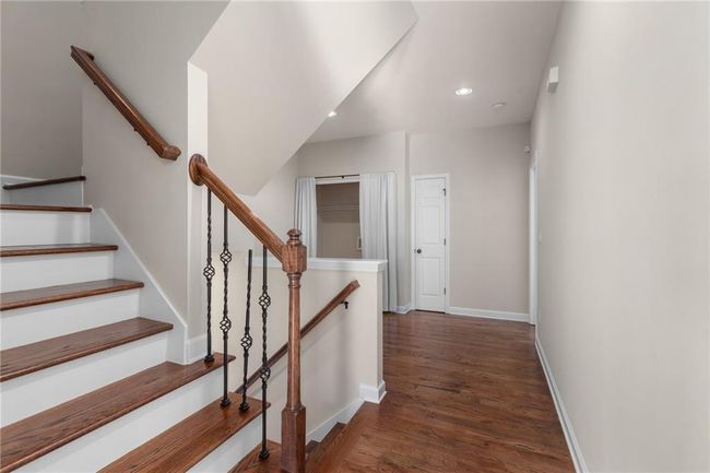 4656 Ivygate Cir Se, Townhouse with 3 bedrooms, 4 bathrooms and 2 parking in Atlanta GA | Image 16