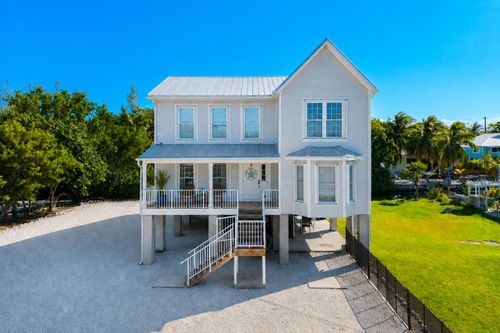 1615 Fern Ave, Big Pine Key, FL, 33043-6073 | Card Image