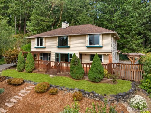 7814 67th St Nw, Gig Harbor, WA, 98335-6238 | Card Image