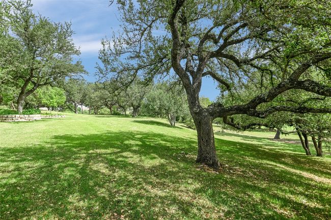 Area behind the home | Image 29