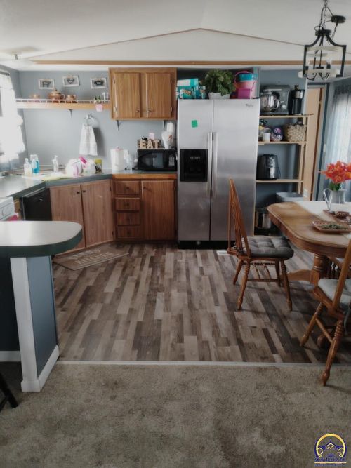 unit-2-10 Center St, Olpe, KS, 66865-9817 | Card Image