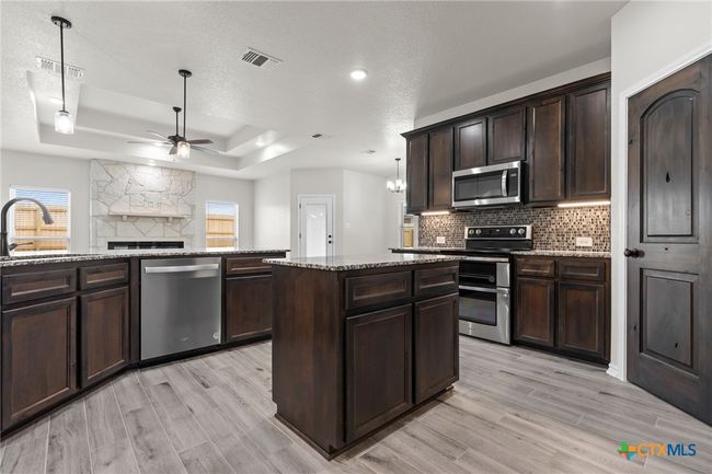 509 Roy Cordell St, House other with 4 bedrooms, 3 bathrooms and null parking in Killeen TX | Image 5