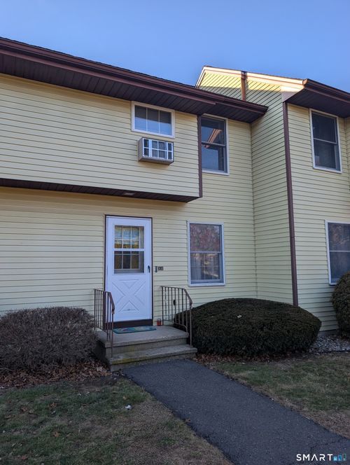 apt-a4-268 Hartford Tpke, Tolland, CT, 06084-2831 | Card Image