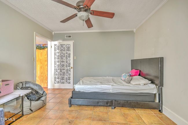 22643 Twin Oaks Rd, House other with 5 bedrooms, 4 bathrooms and null parking in Abingdon VA | Image 60