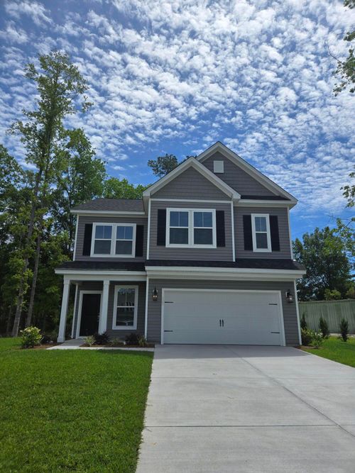 127 Augusta Pass Dr, Ridgeville, SC, 29472-8075 | Card Image