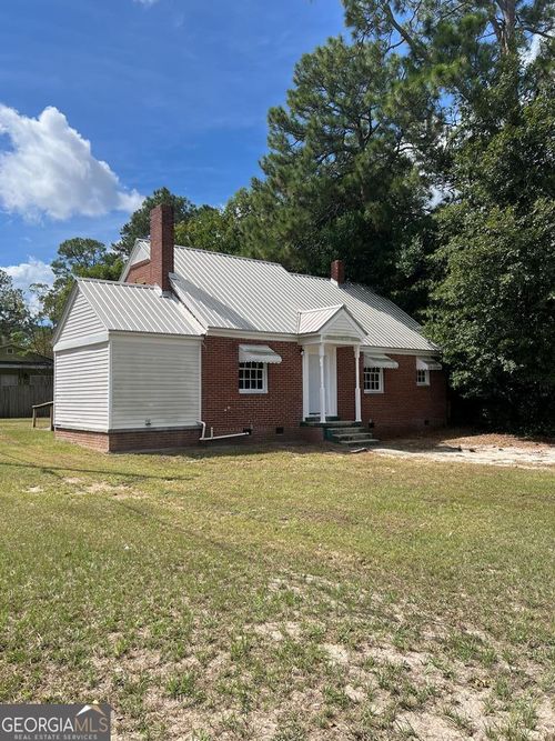 912 E 17th Ave, Cordele, GA, 31015-1518 | Card Image