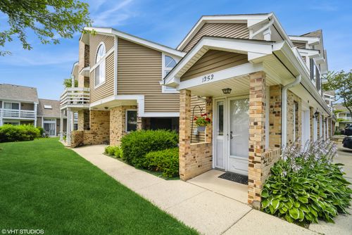 1252 Ranchview Ct, Buffalo Grove, IL, 60089-1190 | Card Image