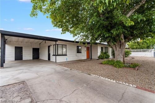 1504 Crestwood Ave, Las Vegas, NV, 89104-3602 | Card Image