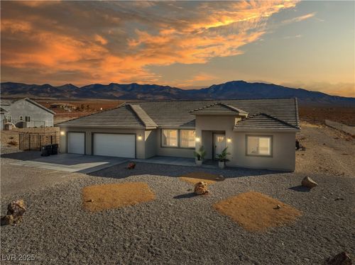 6101 Cavalry Trail, Pahrump, NV, 89060 | Card Image