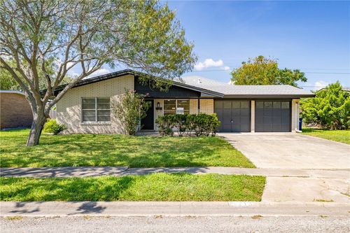 713 Drexel Dr, Corpus Christi, TX, 78412-3163 | Card Image