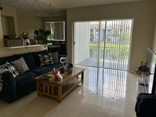 204-2620 S University Dr, Davie, FL, 33328-1469 | Card Image