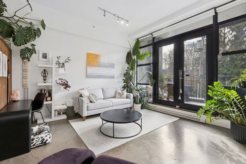 10-2156 W 12th Ave, Vancouver, BC, V6K2N2 | Card Image