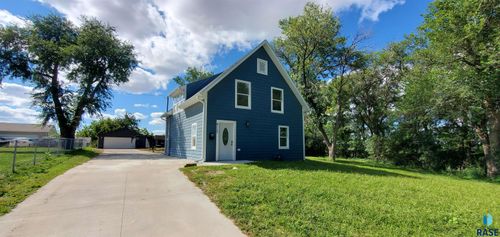 915 N Mable Ave, Sioux Falls, SD, 57103-0623 | Card Image