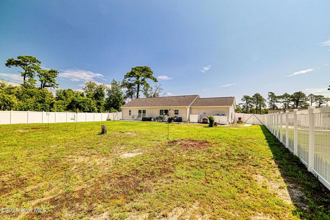870 Pine Needles Rd, House other with 3 bedrooms, 2 bathrooms and 2 parking in Boiling Spring Lakes NC | Image 40